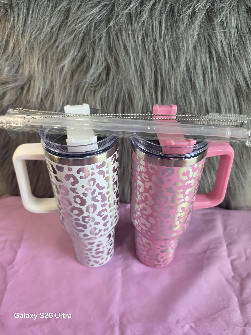 New 2-Pack Leopard Print Holographic Tumbler Set 40oz - Pink & White with Straws
